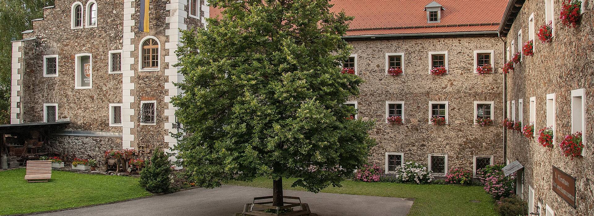 Handwerksmuseum in Baldramdsdorf in der Region Millstätter See Handwerksmuseum in Baldramdsdorf in der Region Millstätter See